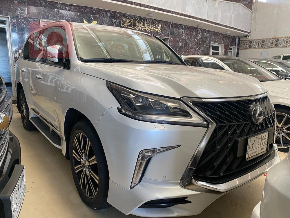 Lexus LX